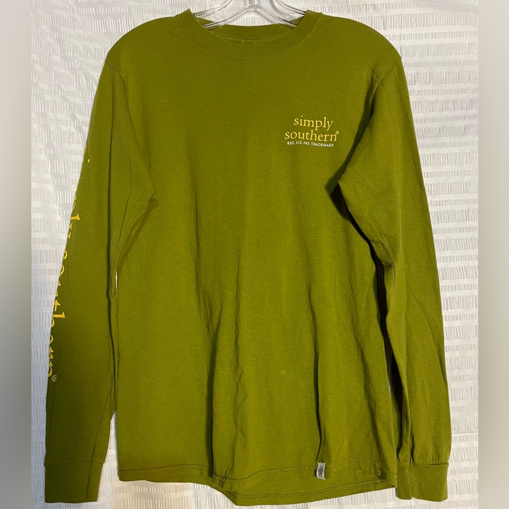 Simply Southern Olive Green Graphic Sleeve Long Sleeve Shirt men’s size S